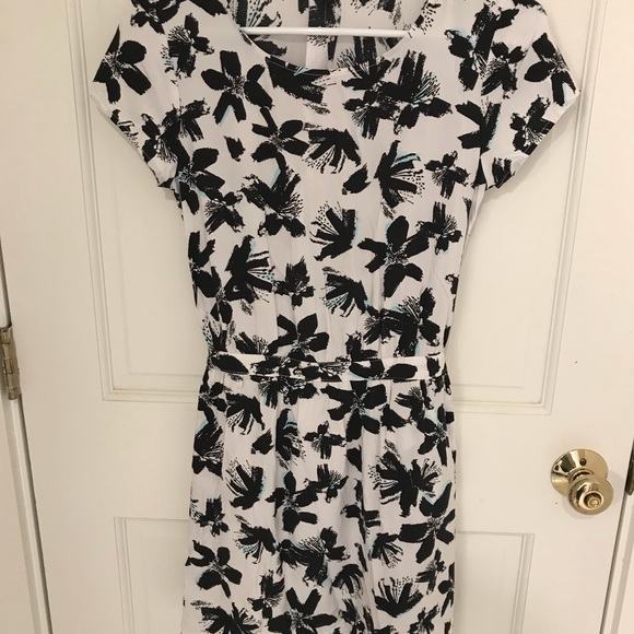 Banana Republic Dress - Picture 2 of 6